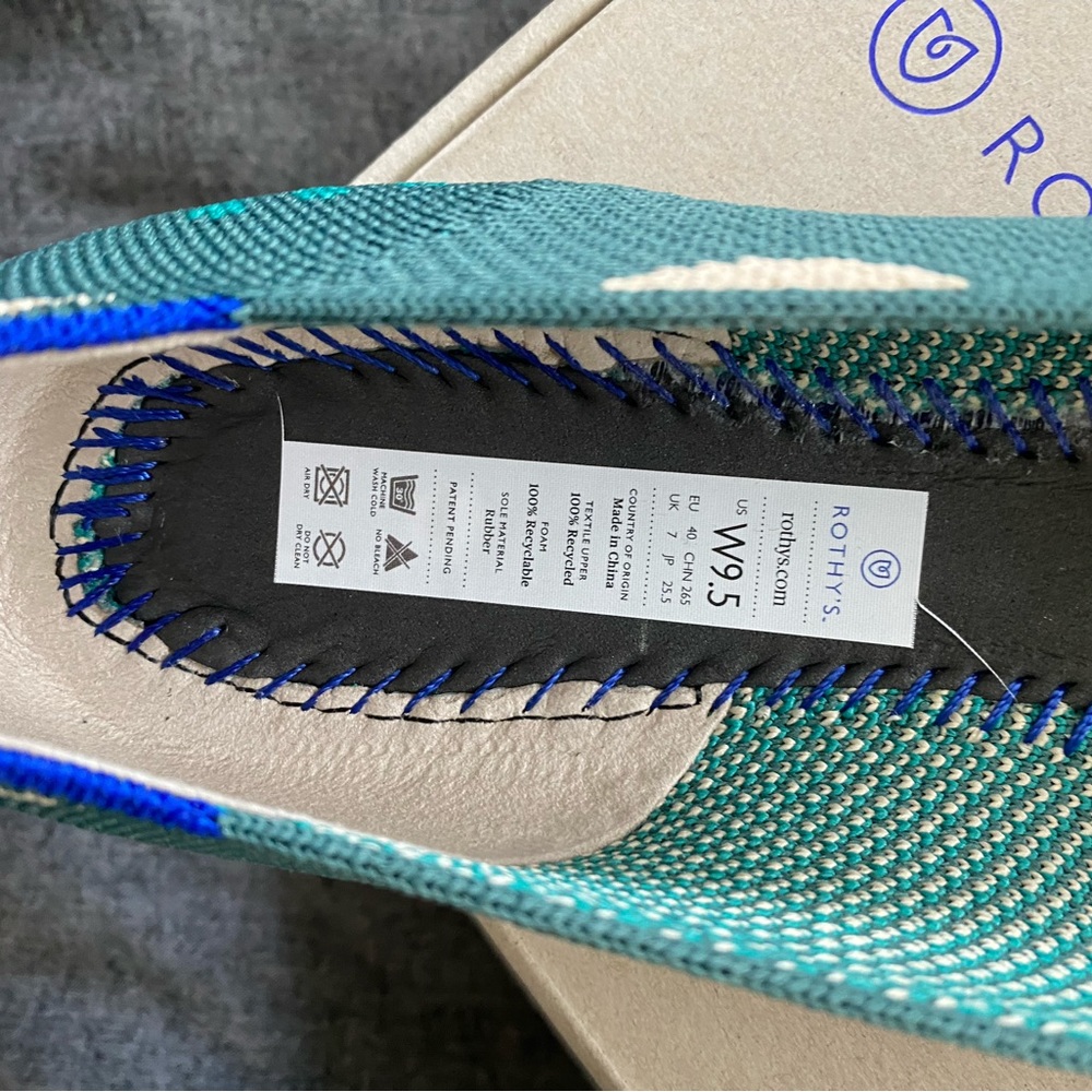 Rothy’s rare RETIRED size 9.5 Point - Picture 3 of 4